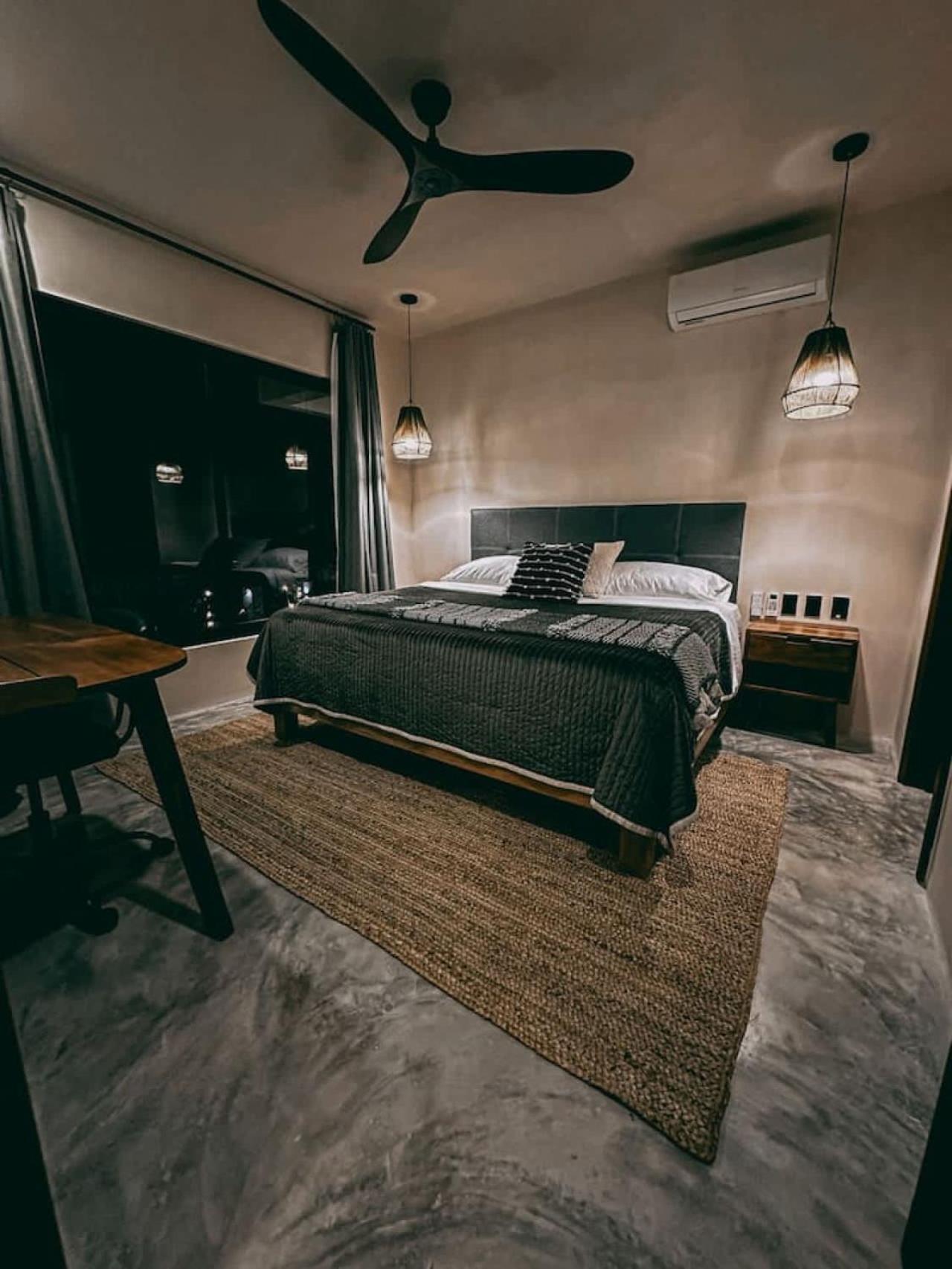 Apartment Luxury Penthouse W Jungle Views